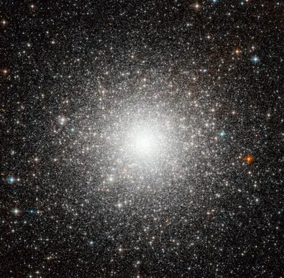 Der dichte Kugelsternhaufen Messier 54, der zur Sagittarius-Zwerggalaxie gehört